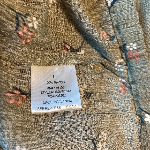 Hippie Rose floral long sleeves - Picture 6 of 9